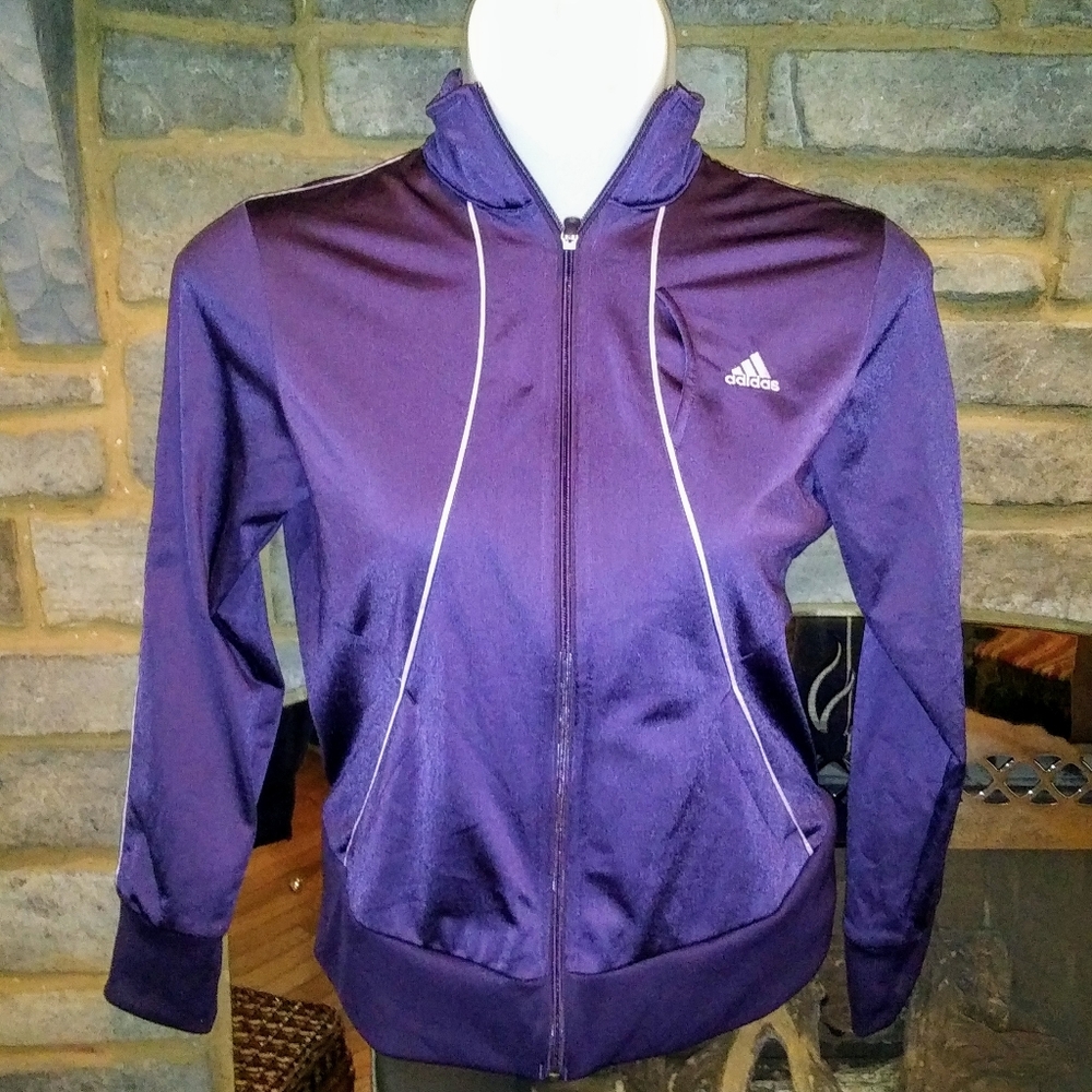 ⭐Adidas women's track jacket